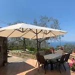 B&B A B&b,relaxing Location With Seaview *
