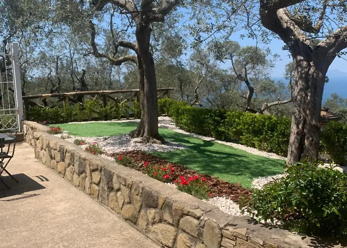 A B&b,relaxing Location With Seaview B&B